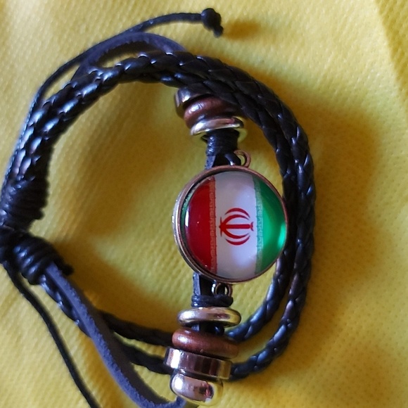 NWOT Iran flag Unisex black leather bracelet - Picture 2 of 3